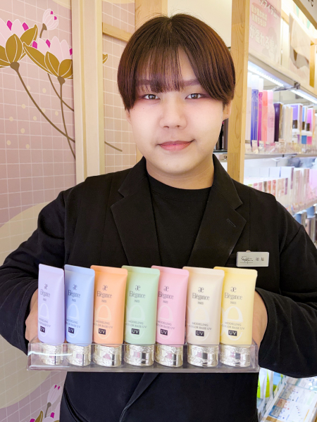 エレガンス紹介スタッフ